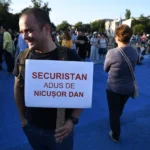 Protest în Piața Victoriei: Nicușoare, pentru noi ești Georgescu 2