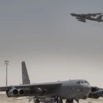 Opt morți după prăbușirea unui bombardier strategic B-52 la o bază militară din California