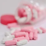 Un nou medicament experimental micșorează tumorile care nu răspund la tratament. Funcționează în șase tipuri de cancer avansat