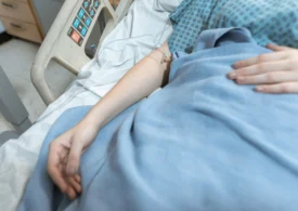 Pacienții așteaptă și un an la cardiologie. Spitalizările evitabile au crescut cu 34% - raport al Curții de Conturi