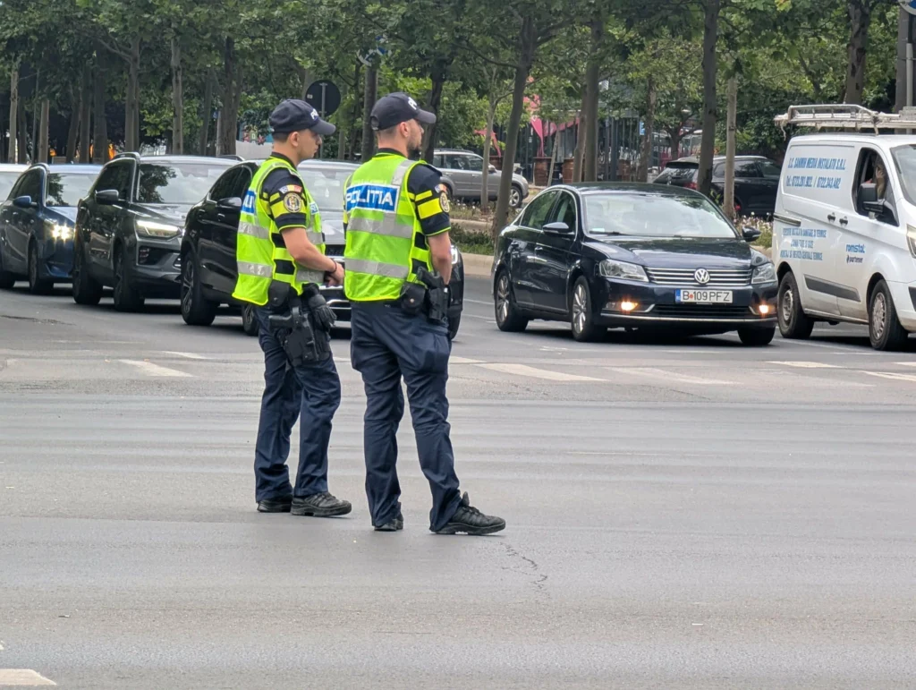 Scene de groază în București: Polițiștii au deschis focul, după un atac cu cuțitul pe stradă