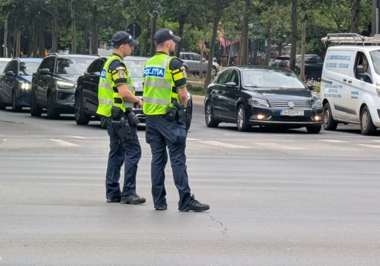 Scene de groază în București: Polițiștii au deschis focul, după un atac cu cuțitul pe stradă