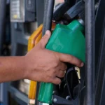 Plafonarea prețului la motorină nu mai poate fi prelungită: Replici între PSD și PNL după o lună în care s-a pierdut timpul