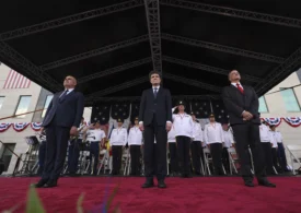 Nicușor Dan și Ilie Bolojan, la recepția de Ziua Independenței SUA. Ce mesaje au transmis (Video)