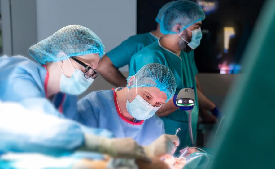 De ce contează traseul medical integrat atunci când o femeie primește un diagnostic ginecologic sau mamar