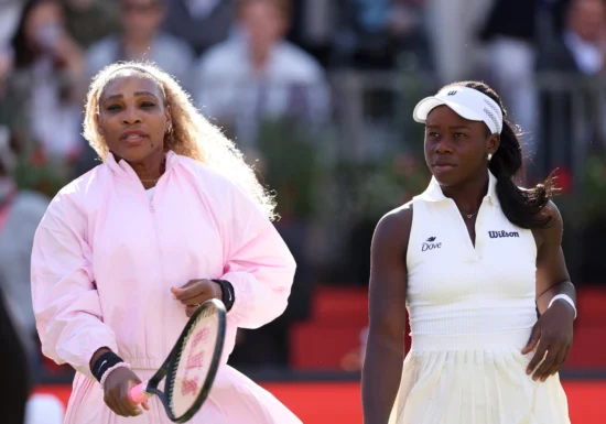 Serena Williams, învingătoare la revenirea pe terenul de tenis: A jucat primul meci după 1376 de zile