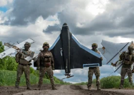 <span style="color:#990000;">Day 1588</span> Drone invasion in Russia, airports closed in Moscow. Zelenski laughs at Putin. Jungle law at Russian gas station queues (Video)