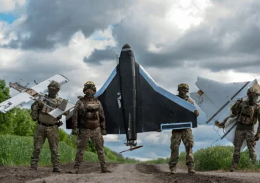 Ziua 1588 Invazie de drone în Rusia, aeroporturi închise la Moscova. Zelenski râde de Putin. Legea junglei la cozile din benzinăriile ruse (Video)