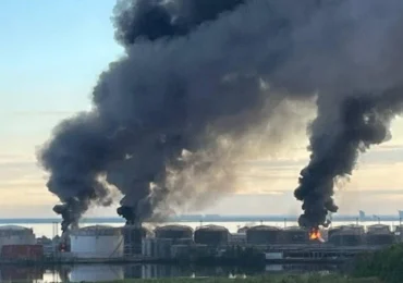 Ziua 1561 Incendii la un terminal petrolier și o uzină militară din Rusia (Video) Începe Forumul economic de la Sankt Petersburg. Ar putea participa și frații Tate