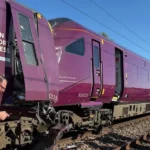 Două trenuri s-au ciocnit la 100 de kilometri de Londra: Cel puțin un mort și 89 de răniți (Video)