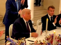 Trump a semnat acordul cu Iranul, în aplauzele lui Macron (Video)