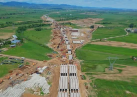 Mobilizare uriașă pe A7: România are mai puțin de trei luni să termine Autostrada Moldovei, pentru a nu pierde banii din PNRR