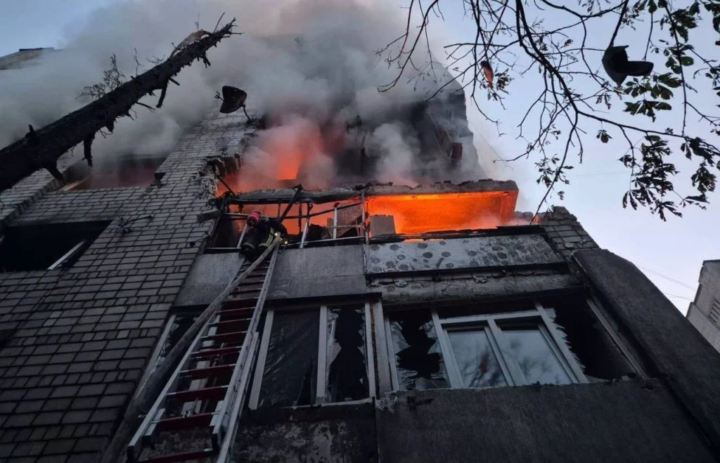 Atac rusesc ucide o familie cu trei copii, Kiev distruge al optulea depozit Wildberries, explozie în estul Poloniei