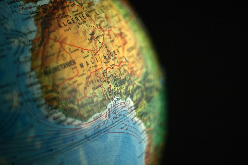 Americanii fac o greșeală majoră la conferința internațională plasând toate țările Africii incorect pe hartă într-o prezentare oficială