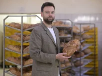 Business cu miros de pâine caldă, ce dăinuie din generație în generație. Andu Stancu, Frontera: Unul dintre cele mai importante ingrediente este timpul