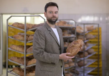 Business cu miros de pâine caldă, ce dăinuie din generație în generație. Andu Stancu, Frontera: Unul dintre cele mai importante ingrediente este timpul