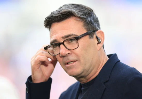 Prima decizie a noului premier britanic: Elimină TVA-ul la curent