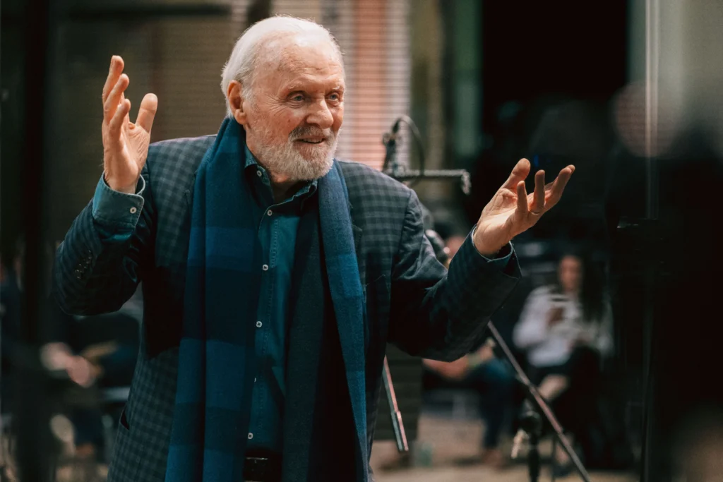 Anthony Hopkins – debut de compozitor, la 88 de ani. A scris în peste șase decenii piesele din albumul „Life is a Dream”
