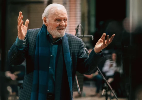 Anthony Hopkins - debut de compozitor, la 88 de ani. A scris în peste șase decenii piesele din albumul „Life is a Dream”