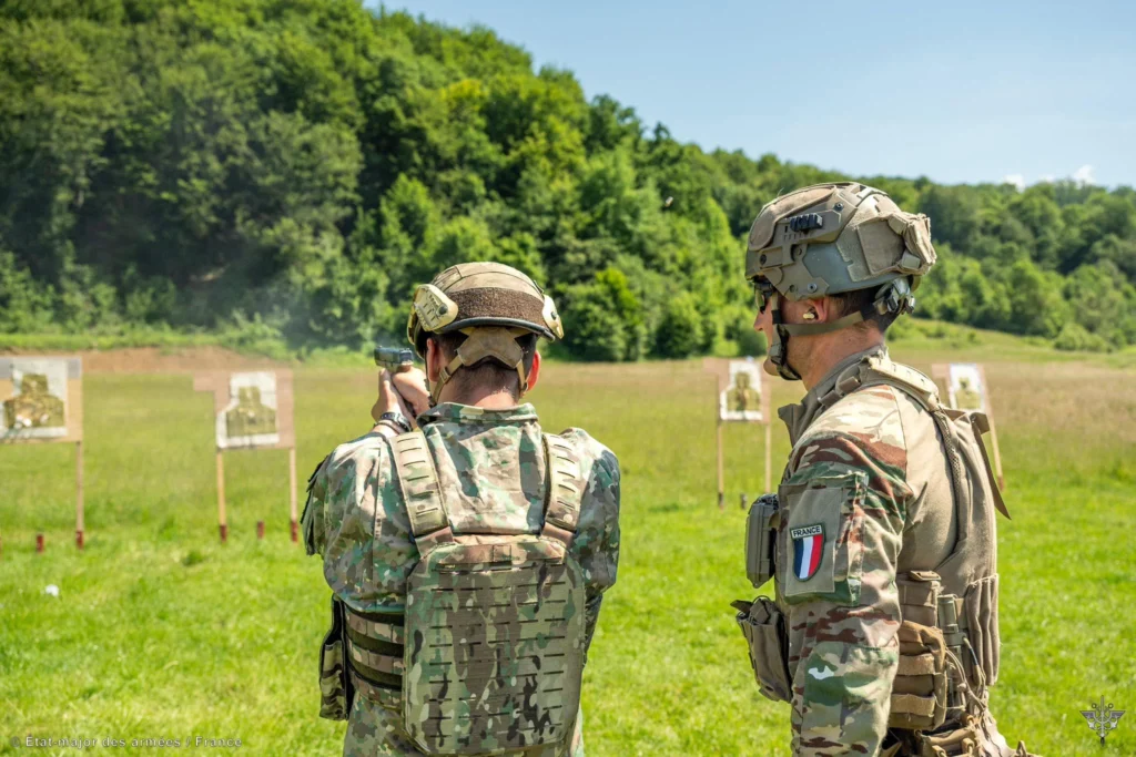 Franța – pilonul terestru militar al României