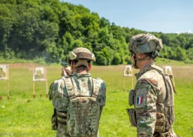 Franța - pilonul terestru militar al României