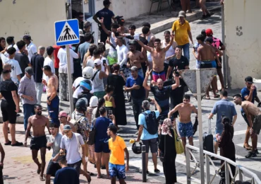 Criza din Ceuta se agravează. Ursula von der Leyen cere expulzarea rapidă a migranților. Numărul lor a ajuns la 60.000