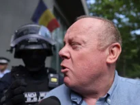 Dosarul azilelor ilegale din Bihor: Viorel Pașca a fost reținut. Ministrul Muncii promite reforme după evacuarea a peste 400 de oameni