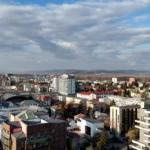 Miruță: Două blocuri au fost ridicate ilegal lângă un depozit de muniție din Pitești. DNA anchetează 18 angajați ai MApN