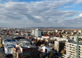 Miruță: Două blocuri au fost ridicate ilegal lângă un depozit de muniție din Pitești. DNA anchetează 18 angajați ai MApN