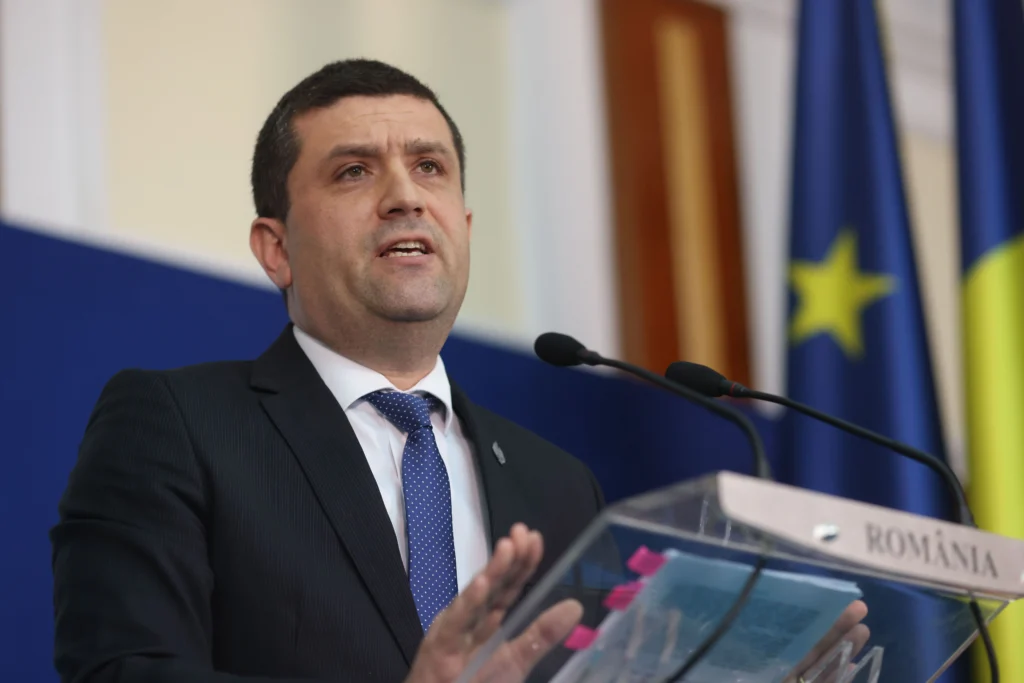 Tensiuni în Parlament la votul pentru SAFE. Miruță către AUR: Sunteți împotriva apărării României