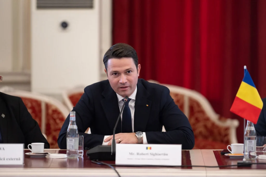 Robert Sighiartău, despre comportamentul lui Nicușor Dan în criza politică: Părtinitor, în niciun caz mediator. Are o problemă cu PNL