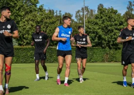 FCSB schimbă strategia: Modificare majoră la gruparea roș-albastră