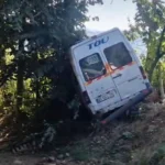 Microbuzul lui Dinamo 2, implicat într-un accident grav: Adrian Ropotan, resuscitat. Maseurul echipei a murit, șoferul a suferit un infarct