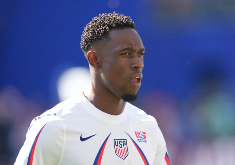 Cazul Balogun: Mai multi deputați din Parlemtul European cer anchetarea președintelui FIFA după intervenția lui Donald Trump