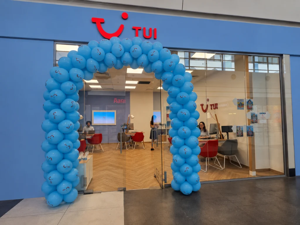 TUI România deschide prima agenție fizică din România în Sun Plaza, în plin sezon de Last Minute, cu oferte către destinațiile preferate ale românilor
