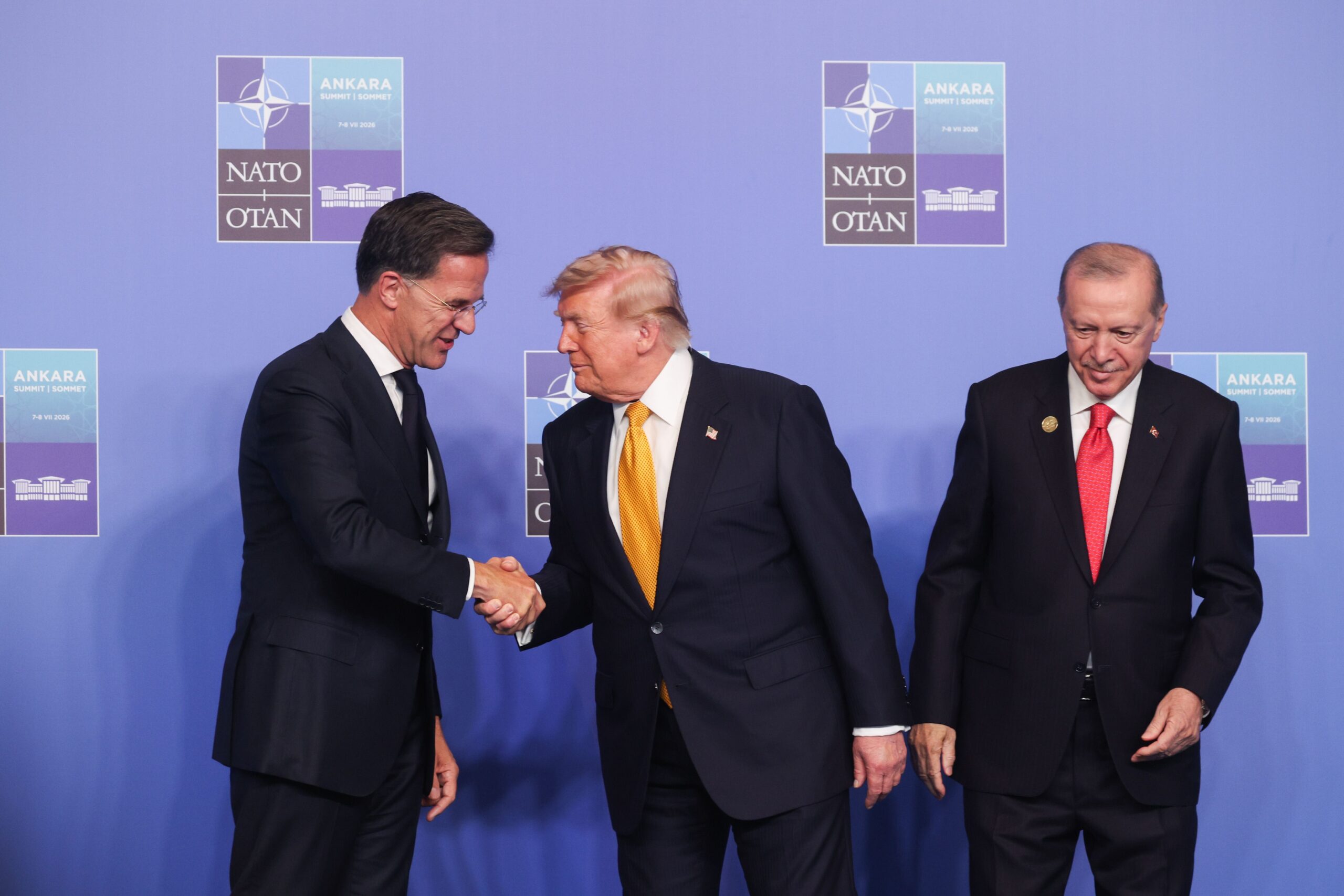 Declarația finală a Summitului NATO: Rusia, principala amenințare. Aliații promit 70 de miliarde de euro pentru Ucraina