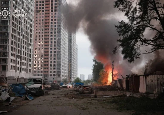 <span style="color:#990000;">Ziua 1594</span> Rusia bombardează Kievul înaintea summitului NATO. Ucraina răspunde în Crimeea și în adâncul Rusiei (Video) Zelenski se întâlnește cu Trump