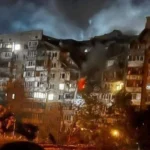 Rusia lovește din nou Kievul înaintea summitului NATO. Cel puțin opt morți și 34 de răniți în atacul cu rachete și drone