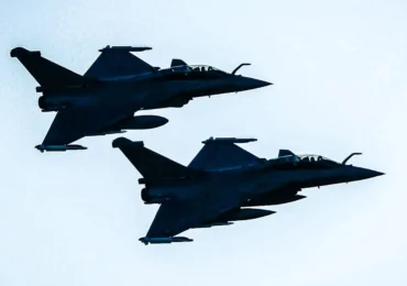 Aeronavele NATO au interceptat un avion din China la granița dintre România și Ungaria
