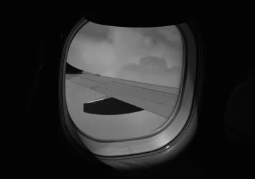 Ryanair afirmă că avioanele sale sunt sigure, după ce un pasager a fost smuls spre exterior: Sunt probabil cele mai sigure aeronave construite vreodată
