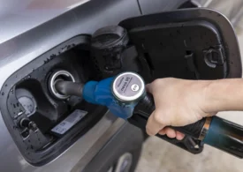 Poți păstra mașina și schimba doar carburantul? Pariul Toyota și BMW pentru motoarele termice