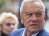 Primarul PSD al Buzăului, care l-a votat pe Nicușor Dan, îl atacă dur: Bă, desemnează, bă, premier! Nu putem să o lălăim atât