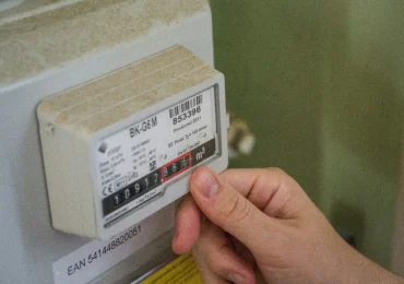 Bolojan anunță investiții de 250 de milioane de euro pentru reducerea facturilor la energie