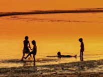 Organismul copiilor unei populații din Asia a dezvoltat o abilitate pe care restul oamenilor nu o au: „Ca delfinii”