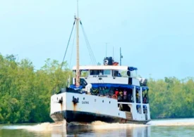 Un feribot cu 116 oameni la bord s-a scufundat în largul Guyanei. Amplă operațiune de salvare