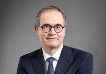 CEO-ul Renault a venit în România, după ce firma a anunțat concedieri. Nicio întâlnire cu Guvernul sau cu presa