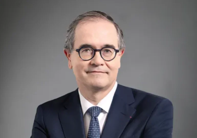 CEO-ul Renault a venit în România, după ce firma a anunțat concedieri. Nicio întâlnire cu Guvernul sau cu presa