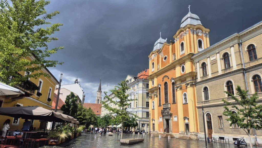 Schimbare radicală de vreme după caniculă. Ce anunță meteorologii