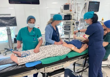 Sindicatele din Sănătate avertizează că noua lege a salarizării poate aduce scăderi de venituri. Luni e grevă de avertisment