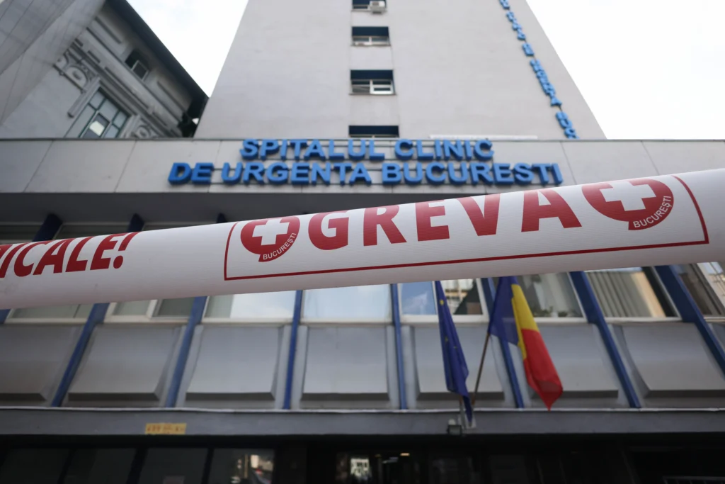 100.000 de cadre medicale din 500 de spitale au fost două ore în grevă de avertisment. Amenință cu greva generală (Foto & Video)